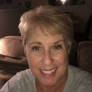 Meet your Posher, Debra